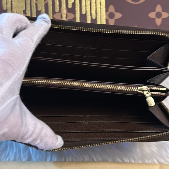 Louis Vuitton Brown Damier LV zippy long wallet with Box and dustbag - Picture 16 of 16